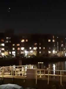 Leentje 01 Venus en Jupiter boven ons huis